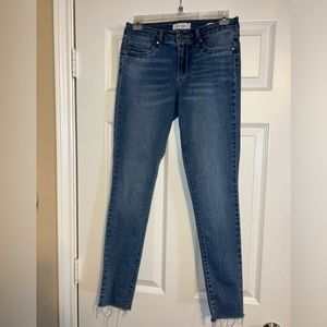 🔥 Jessica Simpson Kiss Me Super Skinny Jeans 👖